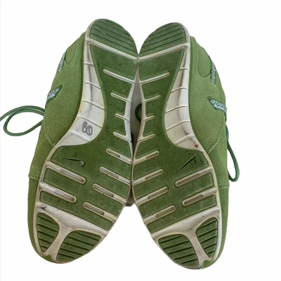 Nike bright green suede tie sneaker shoes - Picture 5 of 7